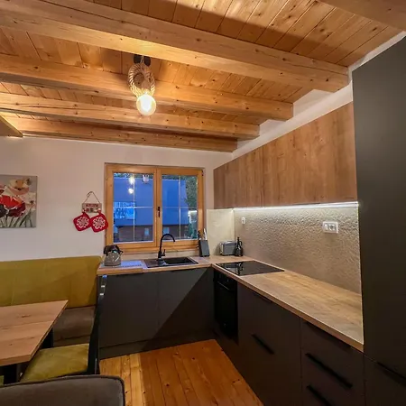 K.i.d.s. アパート ヴラシチ